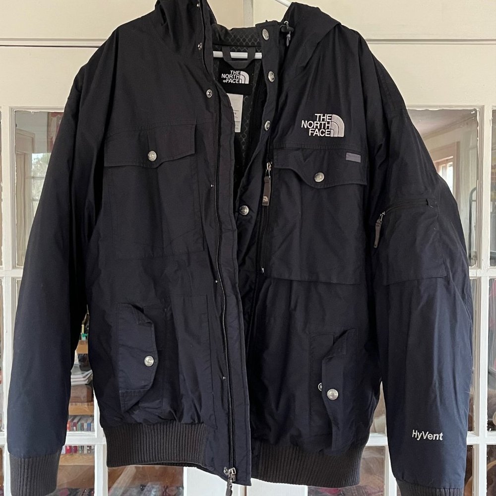 The North Face Men's Gotham HyVent Bomber Jacket Black Down Insulated Puffer XL